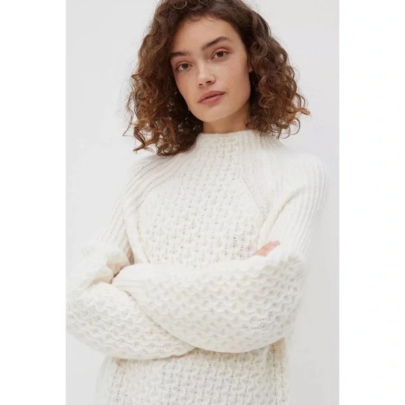 Anthropologie Sweaters - Anthropologie Bia‎ Mock Neck Tunic Sweater Cream Size XS